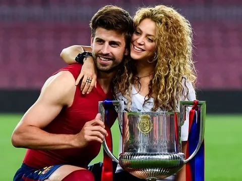 Pique và Shakira chính thức chia tay