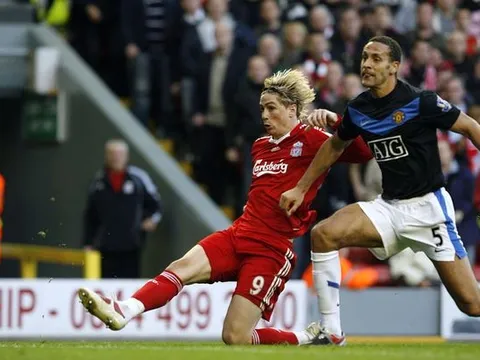 Ferdinand ám ảnh với cựu tiền đạo Liverpool