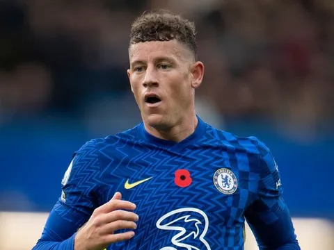 Tiền vệ Chelsea thành hàng hot trên TTCN