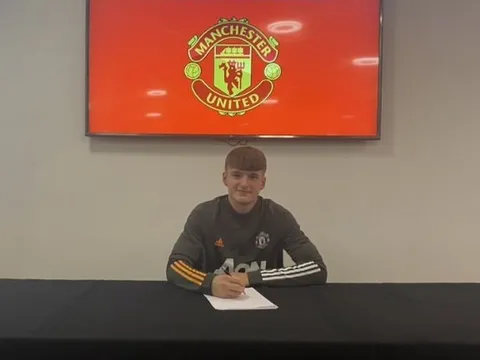 Hoàn tất thỏa thuận, Man Utd đón xong tân binh