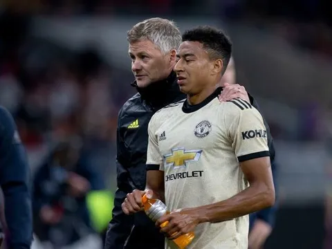 Solskjaer bất lực trong việc tống tiễn 4 kẻ thất sủng khỏi Old Trafford