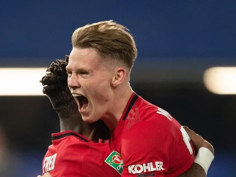 Solskjaer: "Cậu ấy là một thủ lĩnh trẻ tuổi"