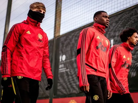 4 'măng non' vừa được tập luyện cùng đội một Man Utd, ai sáng giá nhất?