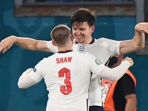 Harry Maguire: "Tôi không chấp nhận việc Luke Shaw chơi bên cạnh mình"