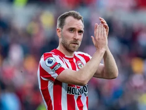 Eriksen: "Thật kỳ lạ"