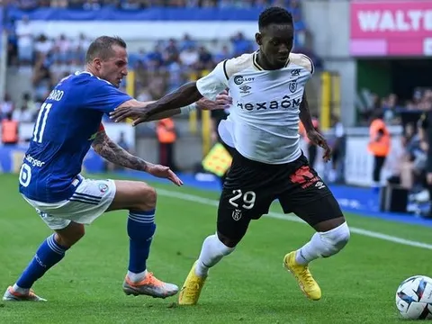 Tiền đạo chốt tương lai với Arsenal