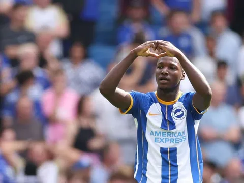 Moises Caicedo nên đến Chelsea để sớm đạt được ước mơ