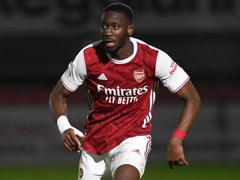 Man United trao cơ hội cho hàng thải Arsenal