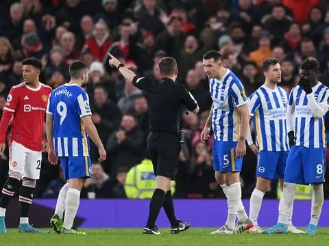 Bruno phản ứng dữ dội, Man Utd đứng trước án phạt
