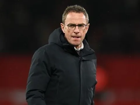 Man Utd trói chân kẻ bị Solskjaer hắt hủi