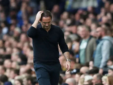 Lampard: "Không có chỗ cho những nụ cười giả tạo"