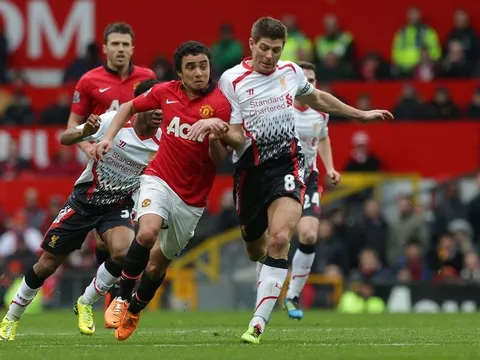 Steven Gerrard ghét cay cặp sinh đôi của M.U