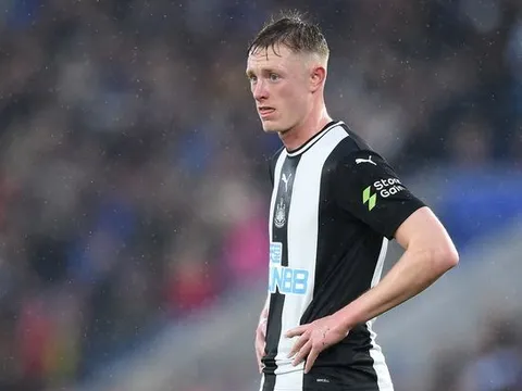 XONG! HLV Newcastle lên tiếng, đã rõ thương vụ 40 triệu bảng của Man Utd