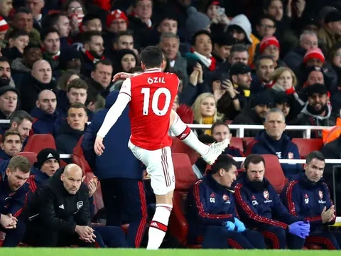 Arteta đến, đây là cầu thủ Arsenal nên lo sợ nhất