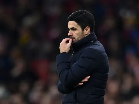 Paddy Kenny: Không mua tân binh, có thể Arsenal sẽ phải trả giá