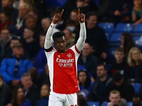 5 điểm nhấn Chelsea 2-4 Arsenal: Xoay sở tài tình; Tuchel nhớ 1 người