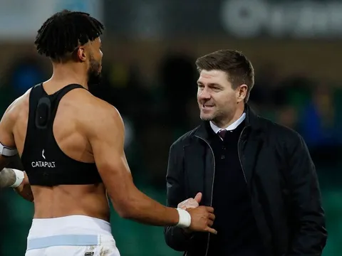 CHÍNH THỨC: Gerrard tước băng đội trưởng Aston Villa