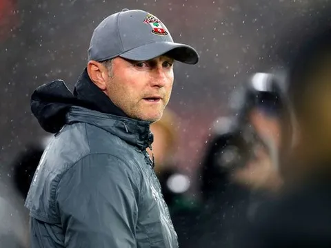 Thua Leicester 9-0, HLV Southampton nói thẳng cái tên phải chịu 100% trách nhiệm