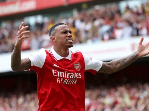Juve 'đính kèm' 2 cầu thủ + 30 triệu euro đổi Gabriel Magalhaes