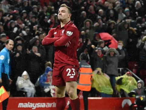 'Vì 2 bàn thắng vào lưới Man Utd, họ thường gọi tôi là huyền thoại'