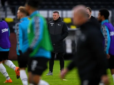 Xuất sắc giúp Derby thoát hiểm, Wayne Rooney được HLV đối thủ khen ngợi