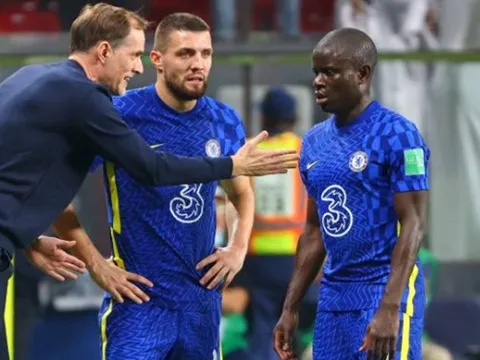 Cựu đội trưởng bảnh bao trong ngày trở về để 'giải cứu' Arsenal