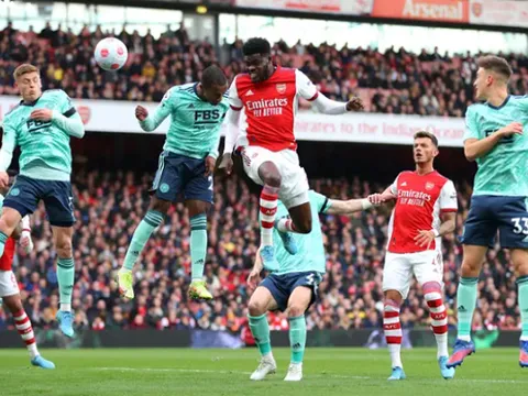 Nhẹ nhàng bỏ túi "Bầy cáo", Partey đưa Arsenal chạm một tay đến vé dự Champions League