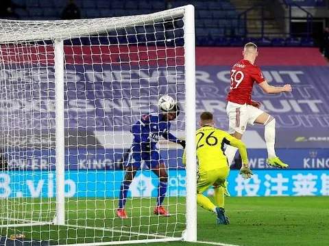 Không Ronaldo, Fernandes rực sáng giúp Bồ Đào Nha bất bại ở VL World Cup