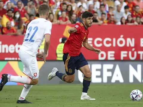 "Kèo trái" ma thuật vừa cho M.U lý do để bạo chi