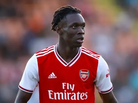 Huyền thoại Milan nhận xét thật lòng về sức mạnh của Liverpool