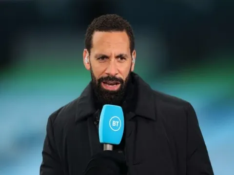 Rio Ferdinand: "Mourinho đã không làm thế với Luke Shaw"