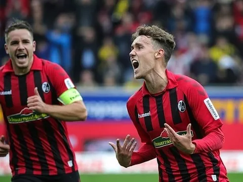 Zlatan Ibrahimovic nêu tên thủ môn xuất sắc nhất thế giới