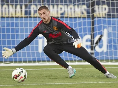 Arsenal nhắm cựu sao Quỷ đỏ