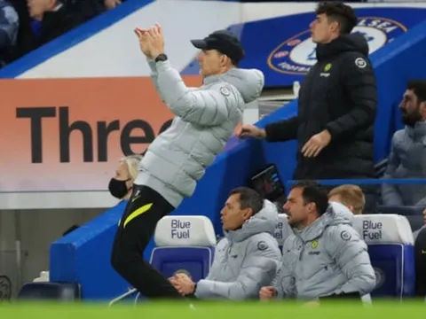 Conte xem như đã 'đầu hàng' Man Utd và Arsenal
