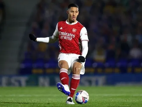 "Tôi không bất ngờ khi William Saliba không được ra sân cho Arsenal"