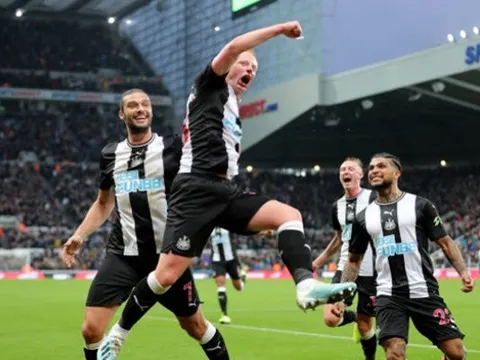 Bóng đá thế giới chỉ có một Diego Maradona