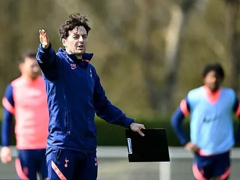 Được dẫn dắt bởi HLV trẻ hơn mình, đội trưởng Tottenham Hotspur nói ra sự thật