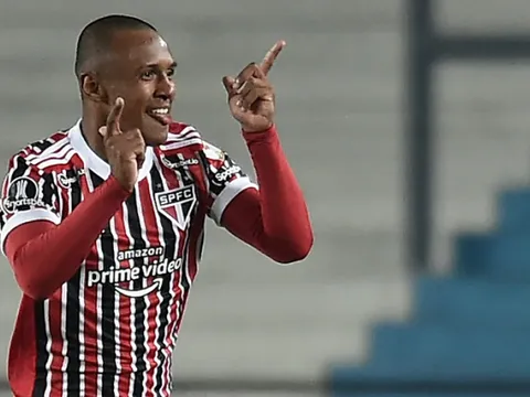 Xác định ngày Arsenal công bố chữ ký đầu tiên