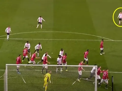 Mourinho sỉ nhục phóng viên trong buổi họp báo