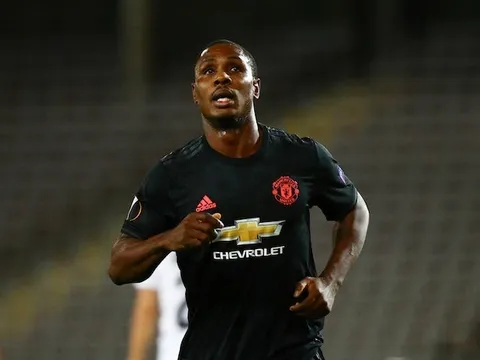 Được Man Utd quan tâm, "số 9 thực thụ" lập tức từ chối Spurs