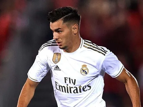 AC Milan 'nhận quà' từ Zidane