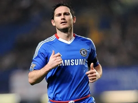 Barca gửi đề nghị 65 triệu euro cho tiền vệ Premier League