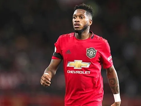 ĐHTB Ngoại hạng Anh 2021: Gạch tên Salah; Tân binh Arsenal góp mặt