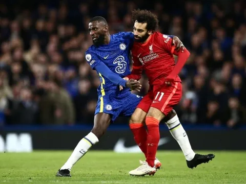 Hazard thiếu 1 điều để sánh ngang Ronaldo, Messi