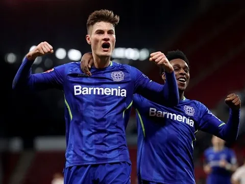 Sao Liverpool khẳng định HLV chọn đội hình sai lầm