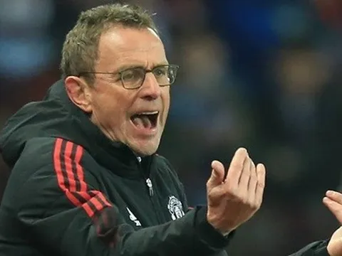 Ngôi sao đa năng từ chối hợp đồng của Barca