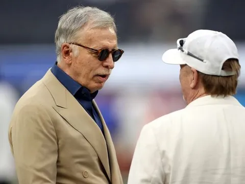 Jamie Carragher lo ngại vì Liverpool không còn thắng hủy diệt