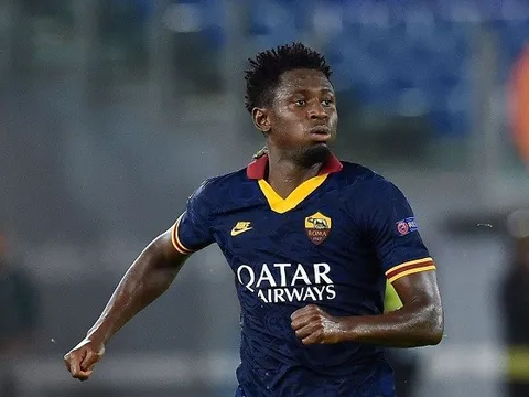 Đại diện xác nhận sự quan tâm từ Arsenal với tiền vệ của AS Roma