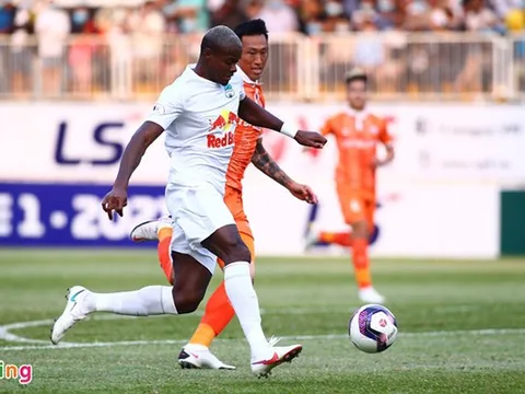 Chelsea có 5 'vé khởi hành' tài trợ cho 2 bom tấn