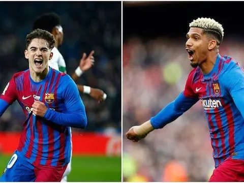 Barca nhanh chóng ra phán quyết với hai trụ cột